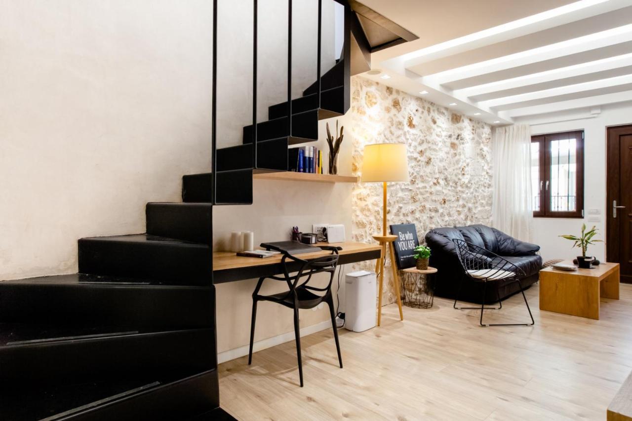 19Th Century Luxury Maisonette In The Center Iraklion Buitenkant foto