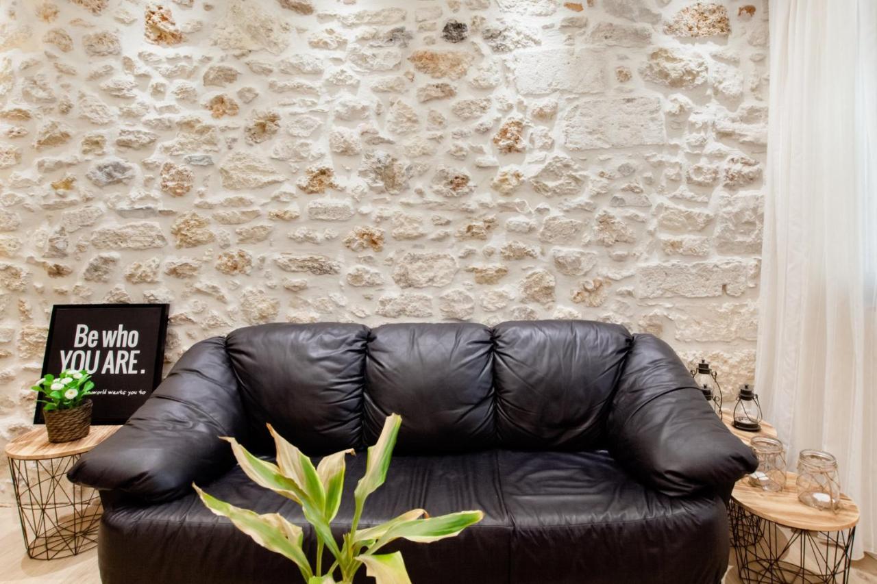 19Th Century Luxury Maisonette In The Center Iraklion Buitenkant foto